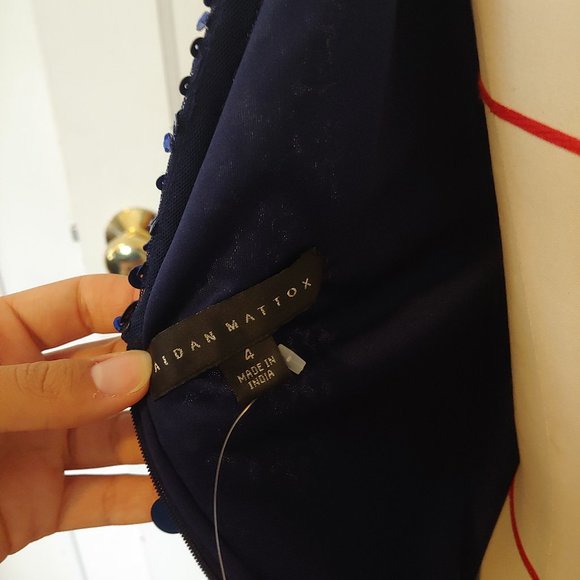 Aidan Mattox Sapphire Sequin Dress - Picture 4 of 9